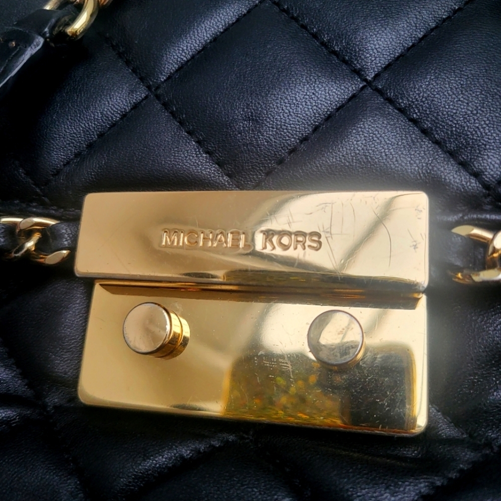 Michael Kors purse - Picture 5 of 9